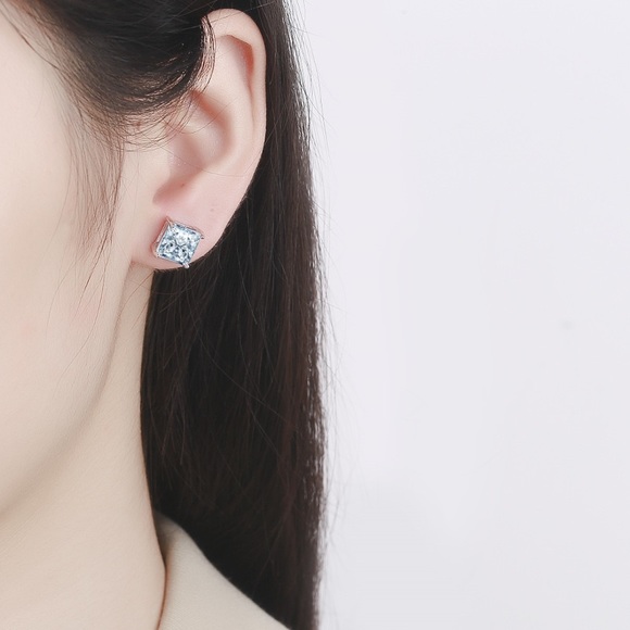 925 stamped silver diamonds earrings/ear studs - Picture 3 of 5